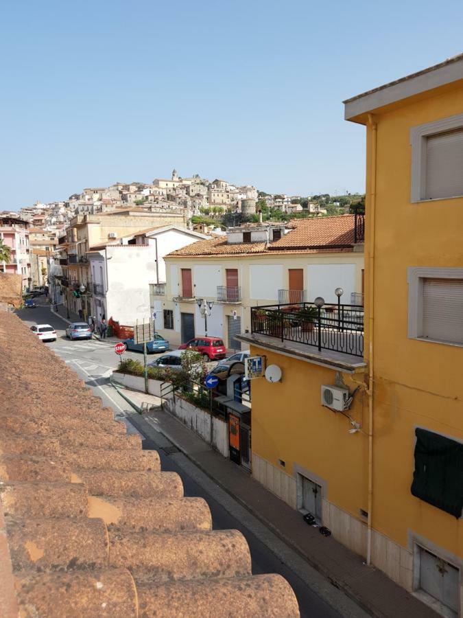B&B Dimora Del Centro Scalea Dış mekan fotoğraf