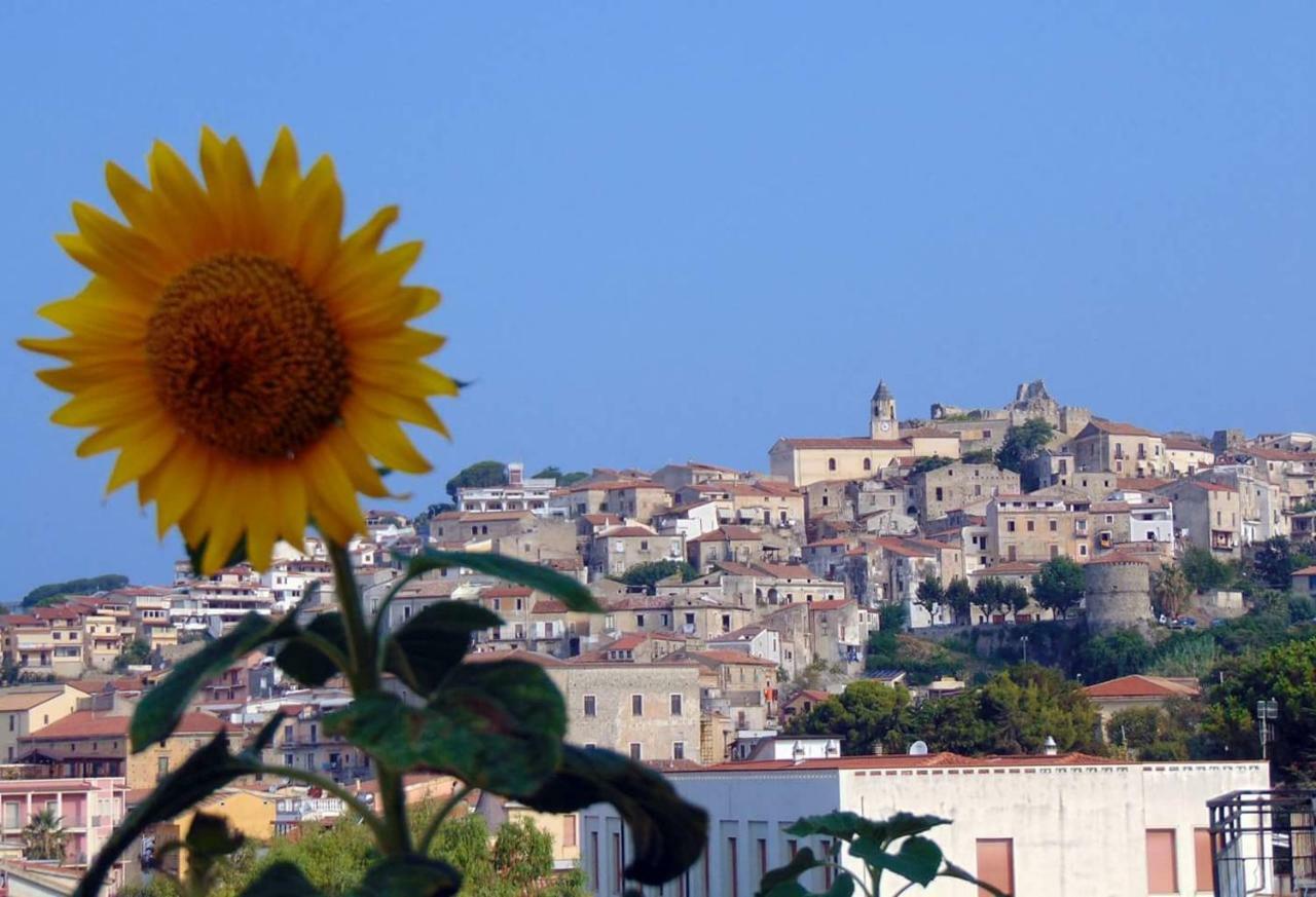 B&B Dimora Del Centro Scalea Dış mekan fotoğraf
